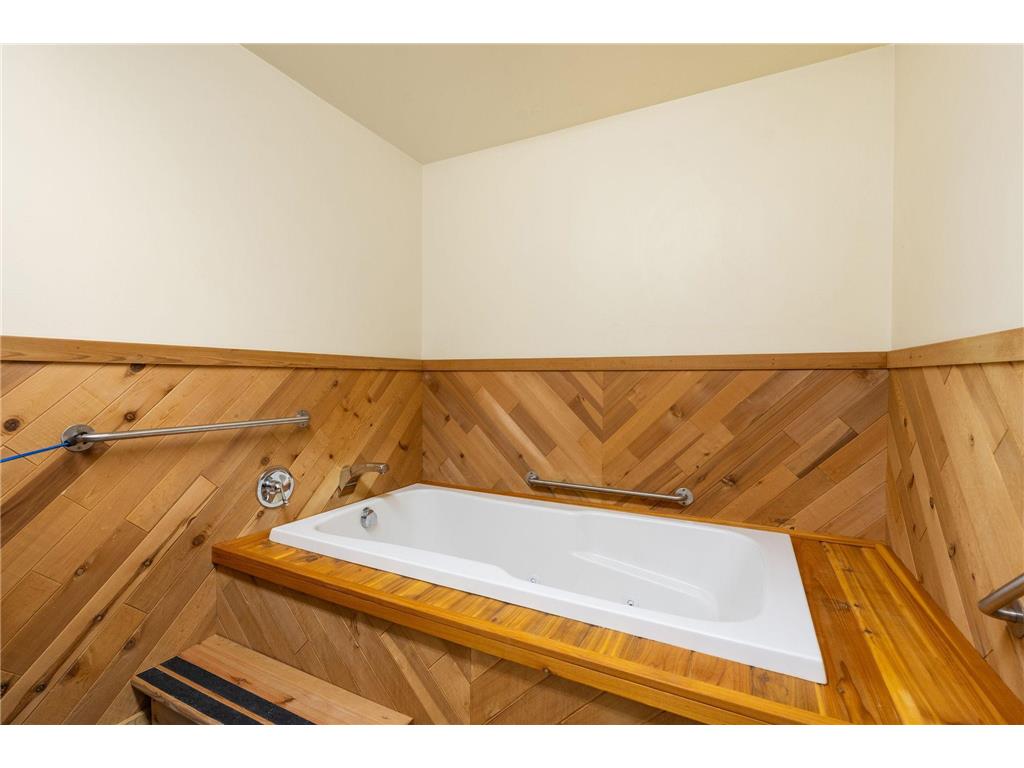 1200 18th Avenue NW #111 Austin MN 55912 6824879 image30