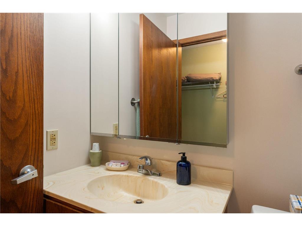 1200 18th Avenue NW #111 Austin MN 55912 6824879 image38