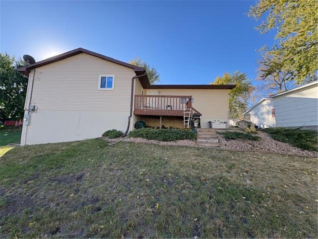 1200 Crestview Road Albert Lea MN 56007 6806861 image2