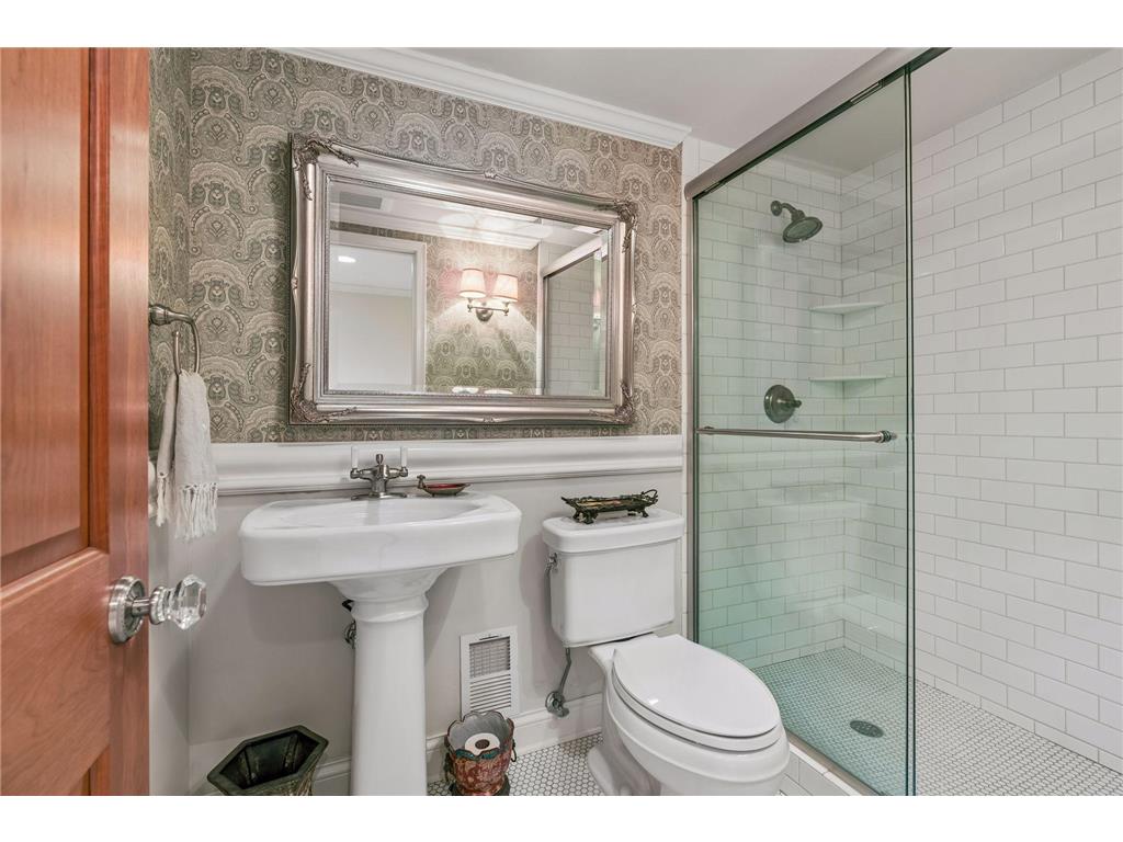 1200 Ferndale Road N Plymouth MN 55447 - Hadley 7075082 image34