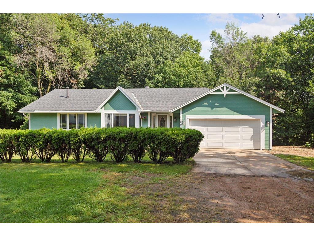 1200 Lake Lucy Road Chanhassen MN 55317 6577258 image1