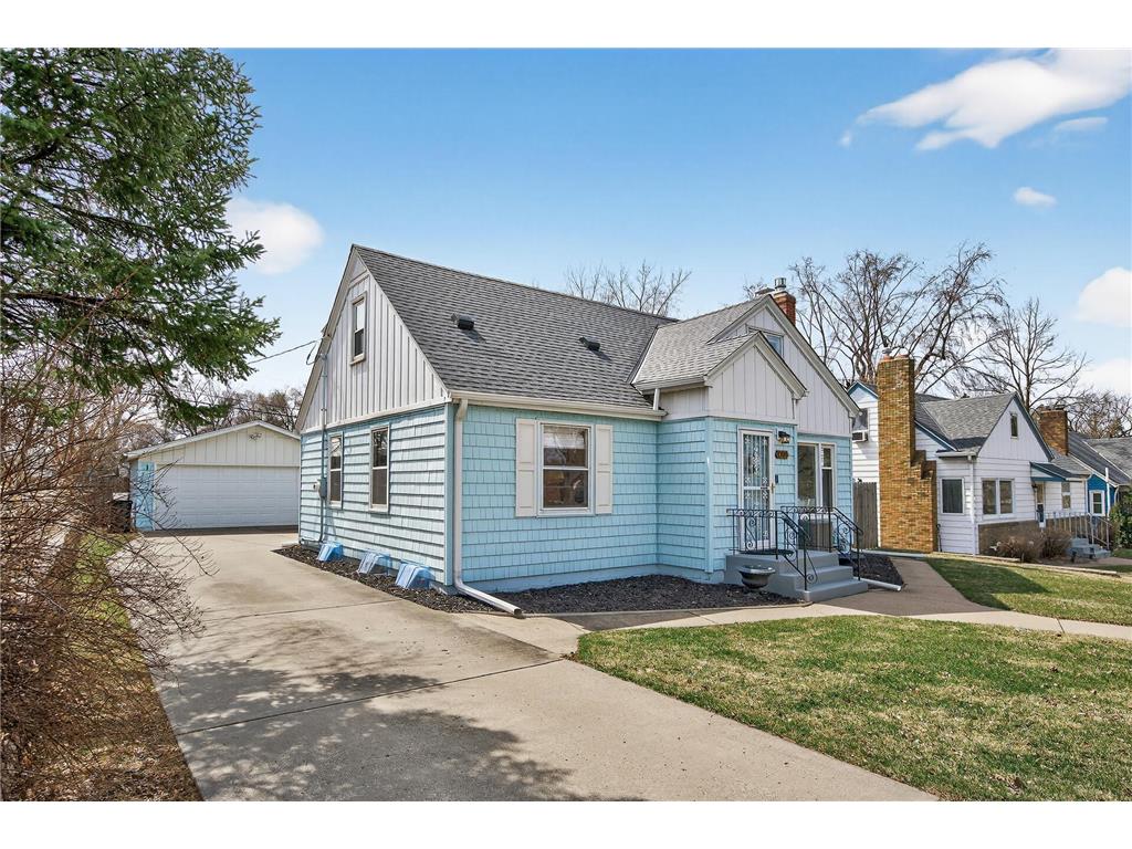 1200 Leland Road E Maplewood MN 55109 7044313 image1