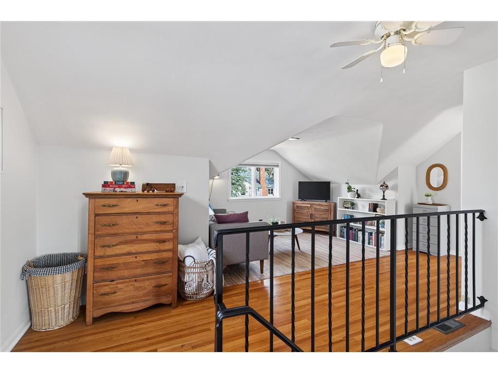 1200 Leland Road E Maplewood MN 55109 7044313 image26