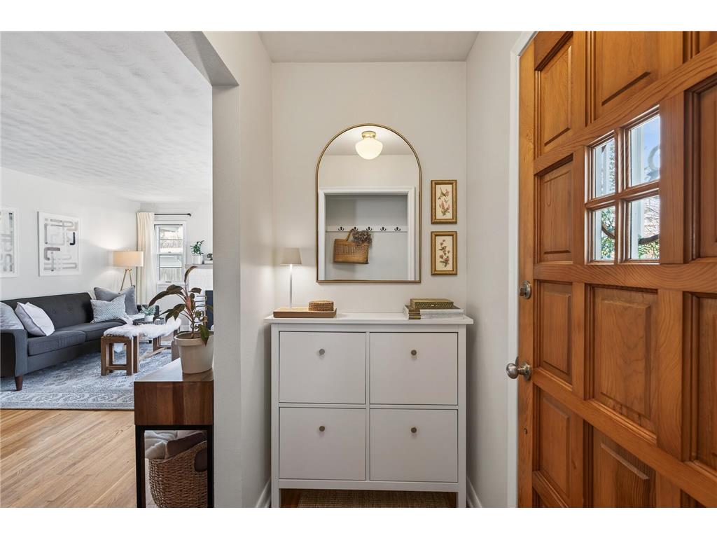 1200 Leland Road E Maplewood MN 55109 7044313 image8