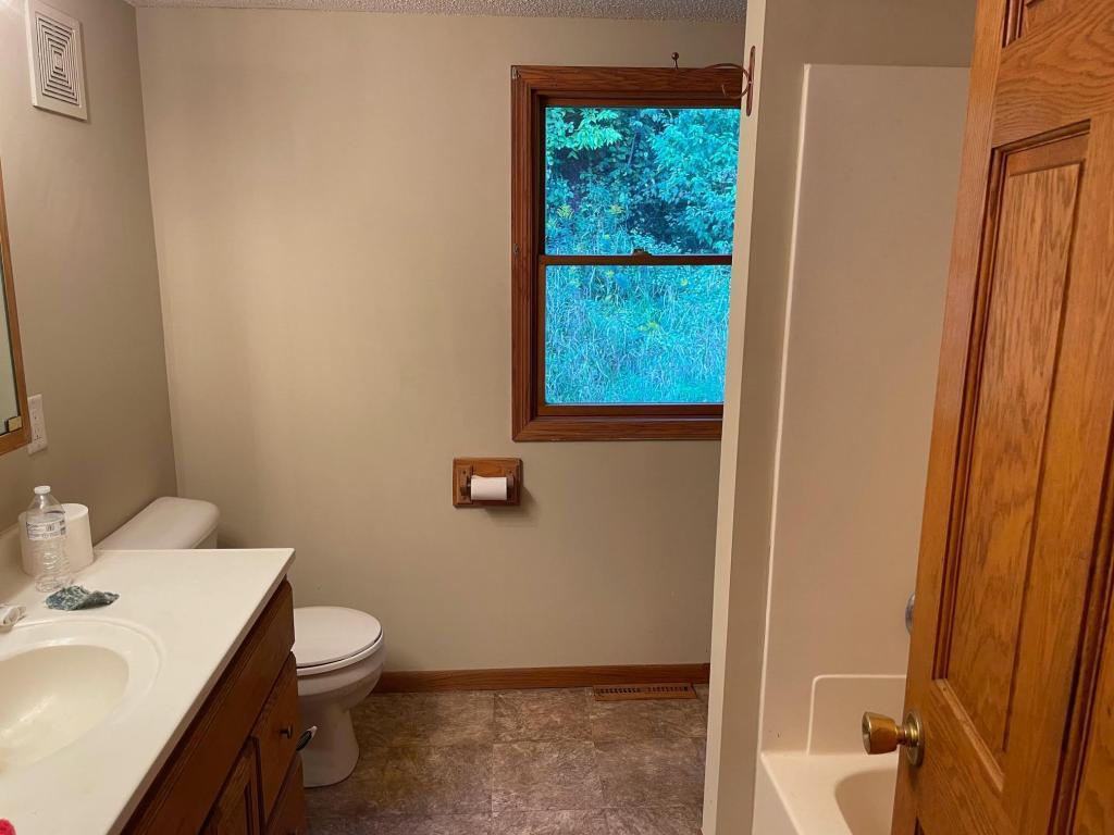 1200 Main Street W Carver MN 55315 - Carver Creek 7070049 image13