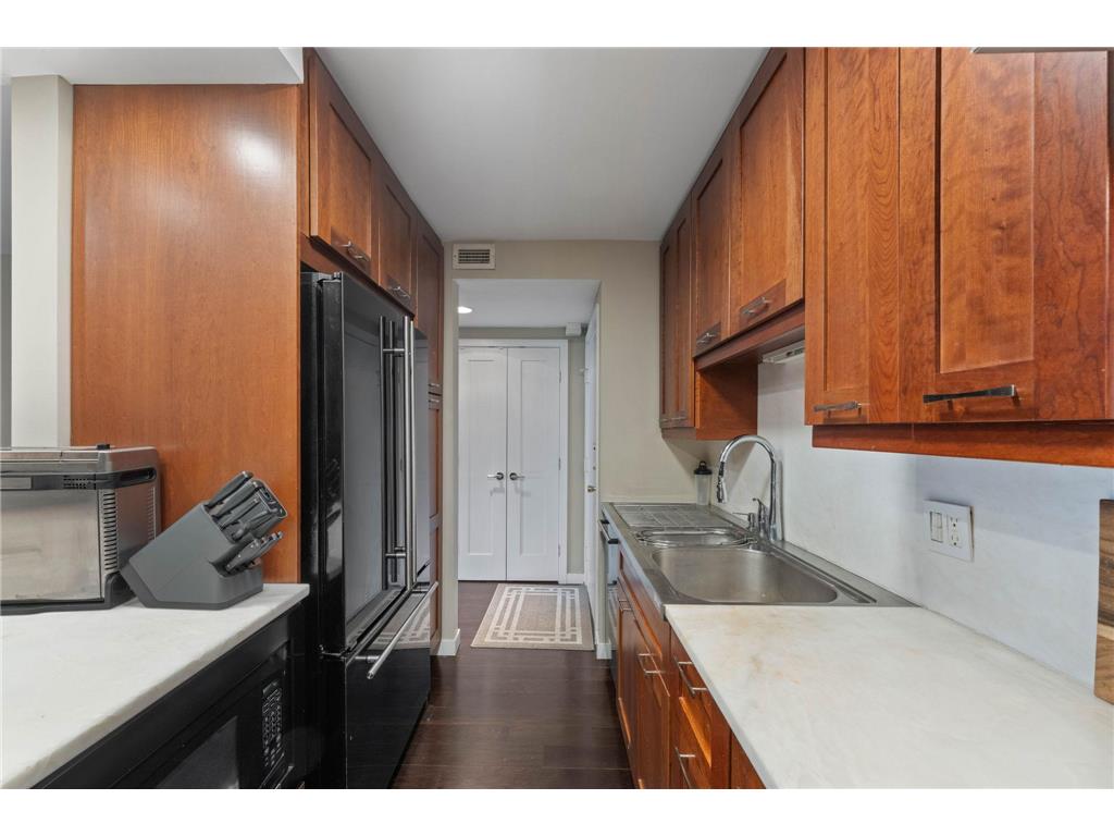 1200 Nicollet Avenue #614 Minneapolis MN 55403 7080930 image3