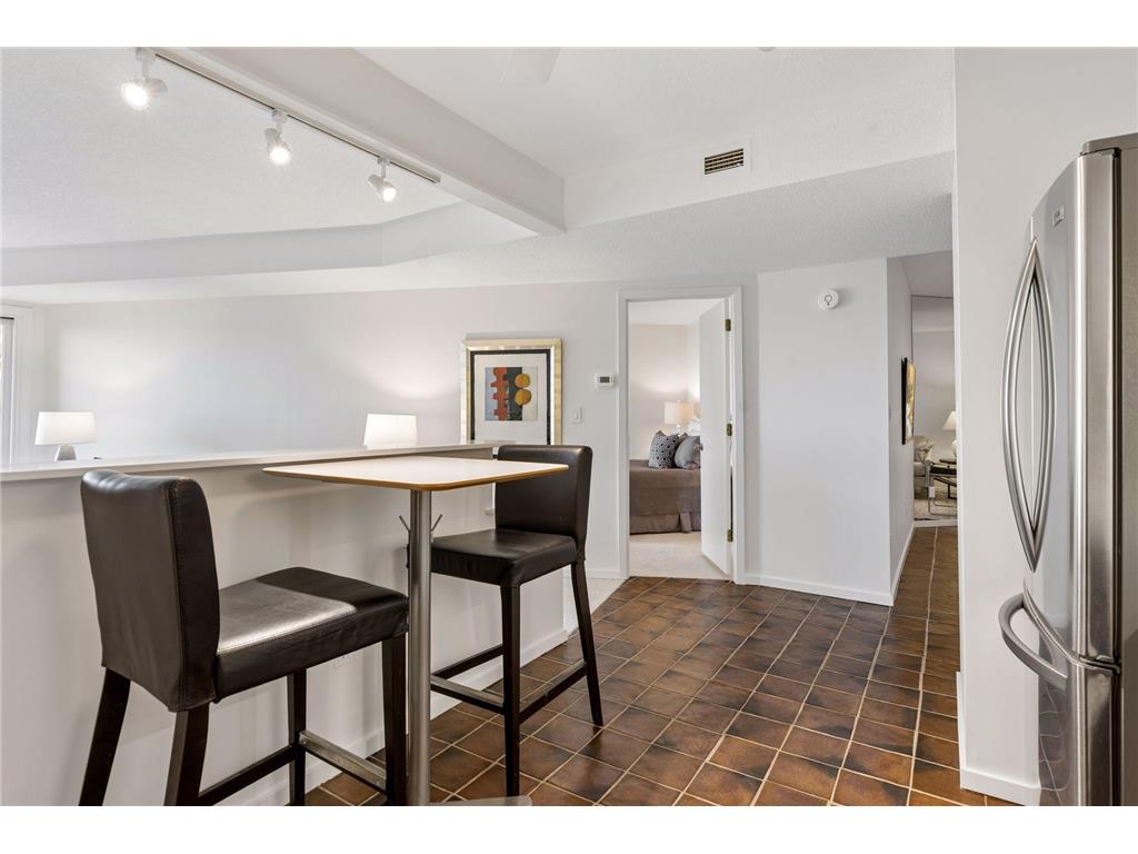1200 Nicollet Avenue #723 Minneapolis MN 55403 7065698 image8