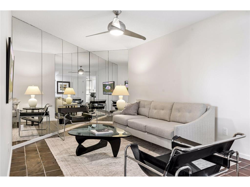 1200 Nicollet Avenue #723 Minneapolis MN 55403 7065698 image9