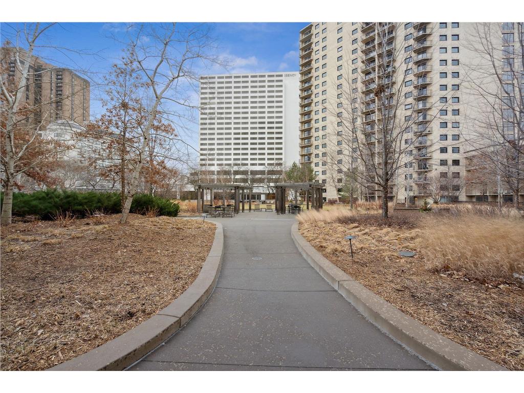 1200 Nicollet Mall #206 Minneapolis MN 55403 6652810 image1
