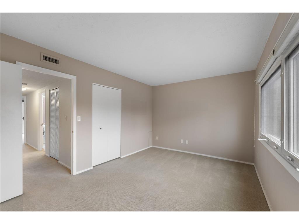 1200 Nicollet Mall #218 Minneapolis MN 55403 7022138 image19