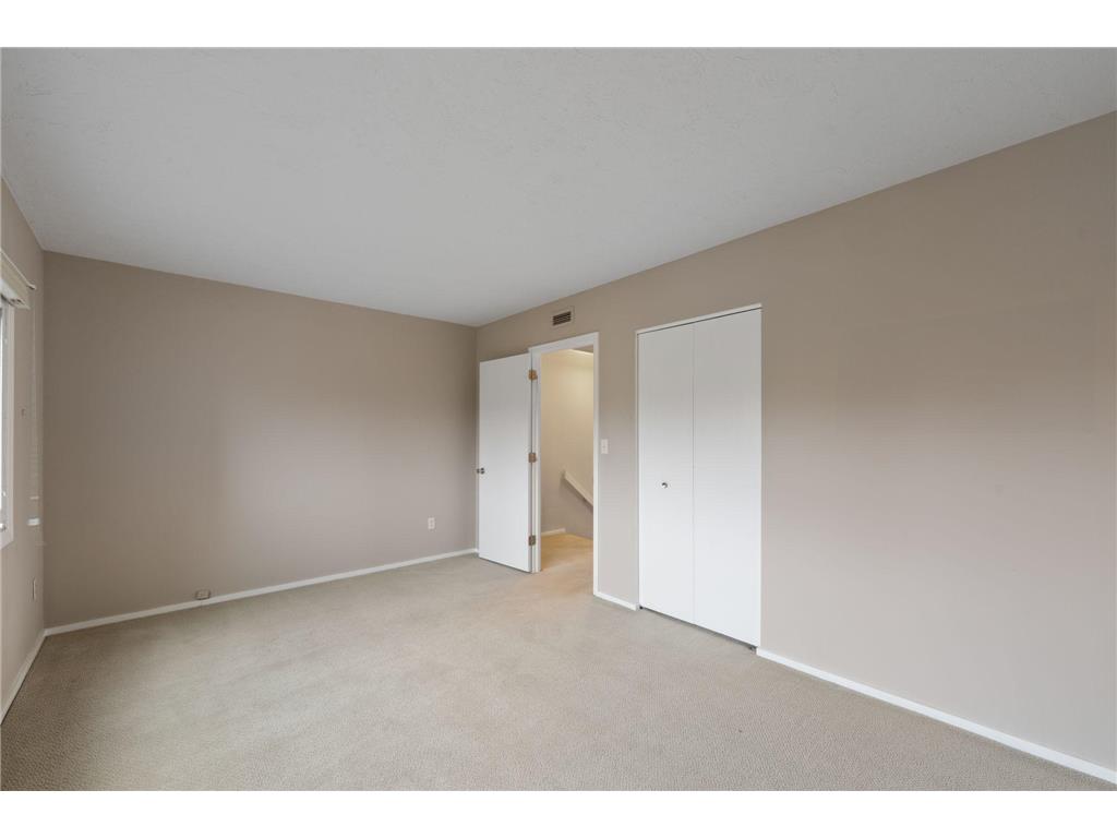 1200 Nicollet Mall #218 Minneapolis MN 55403 7022138 image20