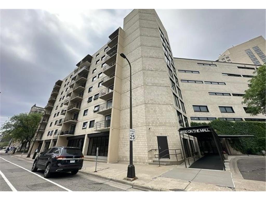 1200 Nicollet Mall #306 Minneapolis MN 55403 6826269 image1