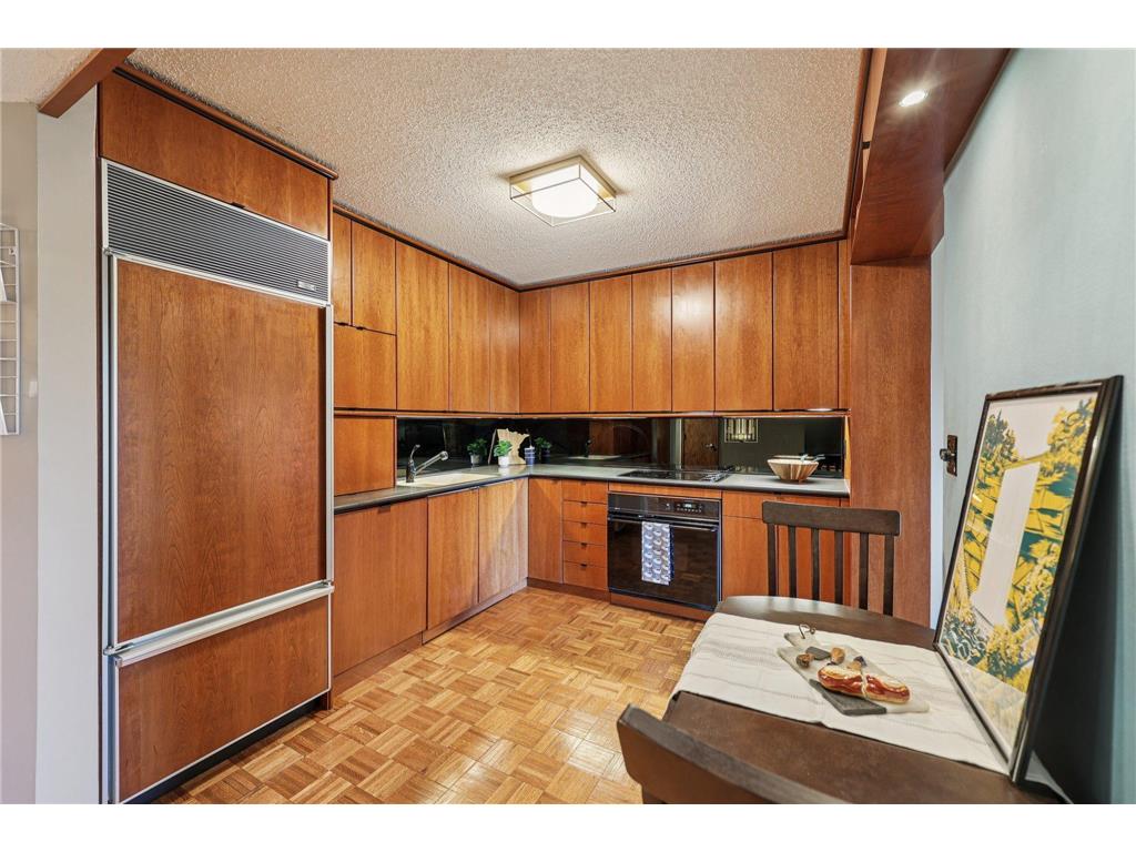 1200 Nicollet Mall #426 Minneapolis MN 55403 6825881 image10