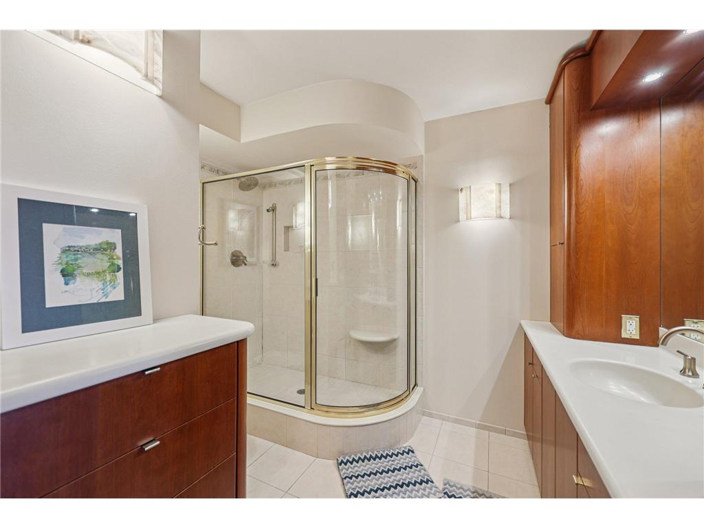 1200 Nicollet Mall #426 Minneapolis MN 55403 6825881 image23