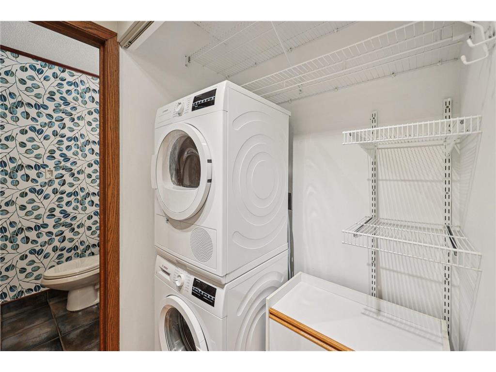 1200 Nicollet Mall #426 Minneapolis MN 55403 6825881 image27