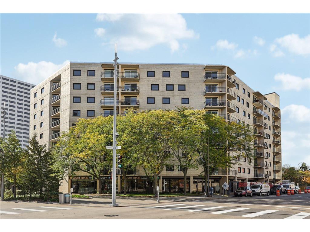 1200 Nicollet Mall #426 Minneapolis MN 55403 6825881 image32