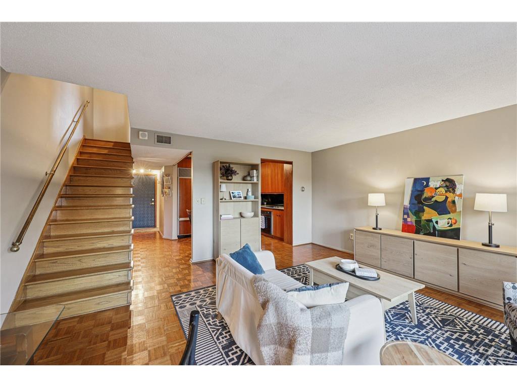 1200 Nicollet Mall #426 Minneapolis MN 55403 6825881 image8