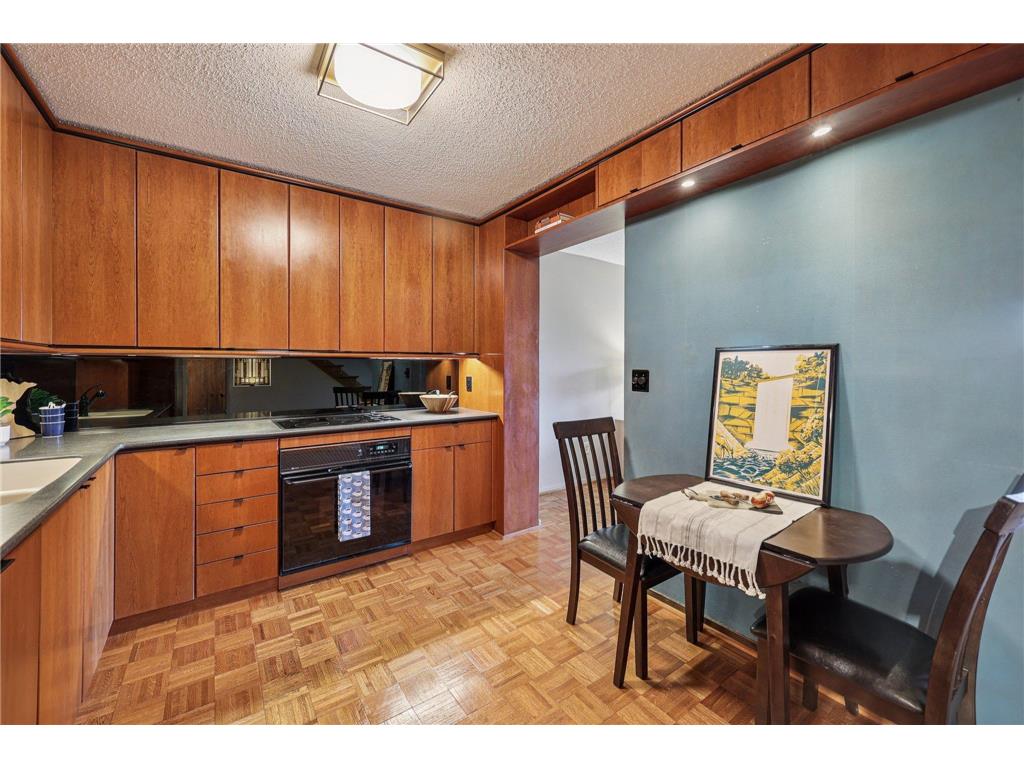 1200 Nicollet Mall #426 Minneapolis MN 55403 6825881 image9