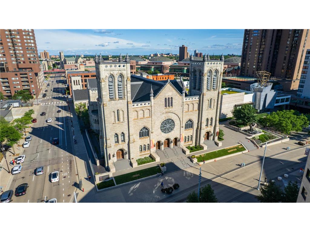 1200 Nicollet Mall #606 Minneapolis MN 55403 6752477 image11