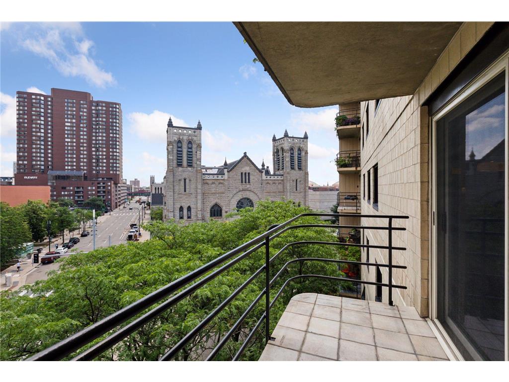1200 Nicollet Mall #606 Minneapolis MN 55403 6752477 image2