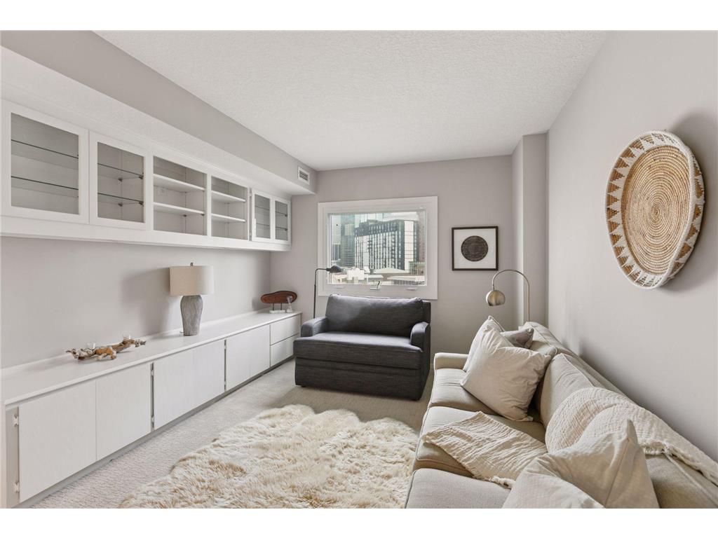 1200 Nicollet Mall #606 Minneapolis MN 55403 6752477 image33