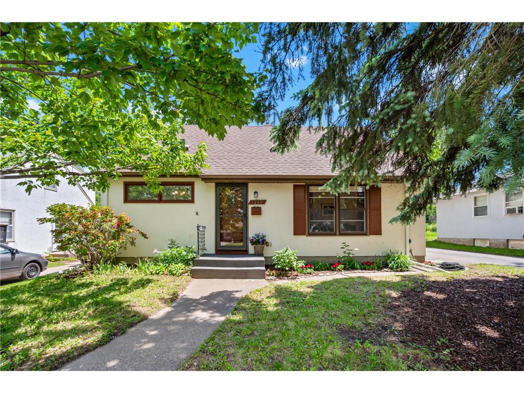 1200 Stryker Avenue West Saint Paul MN 55118 7081683 image1