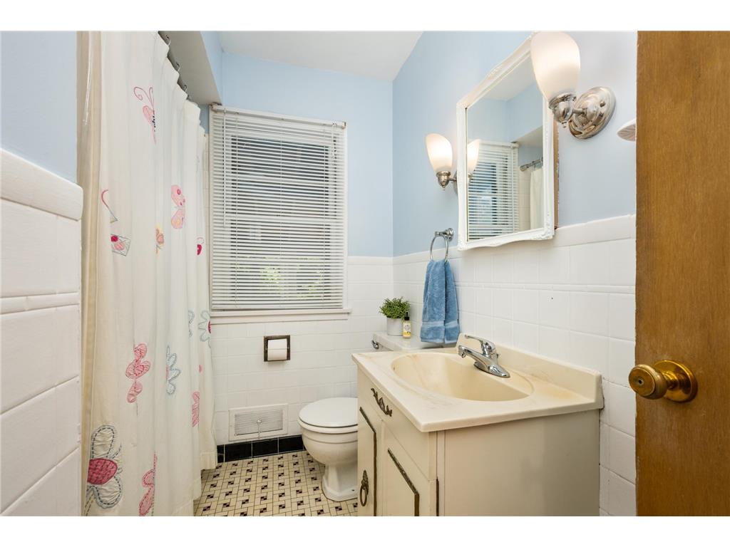 1200 Stryker Avenue West Saint Paul MN 55118 7081683 image11