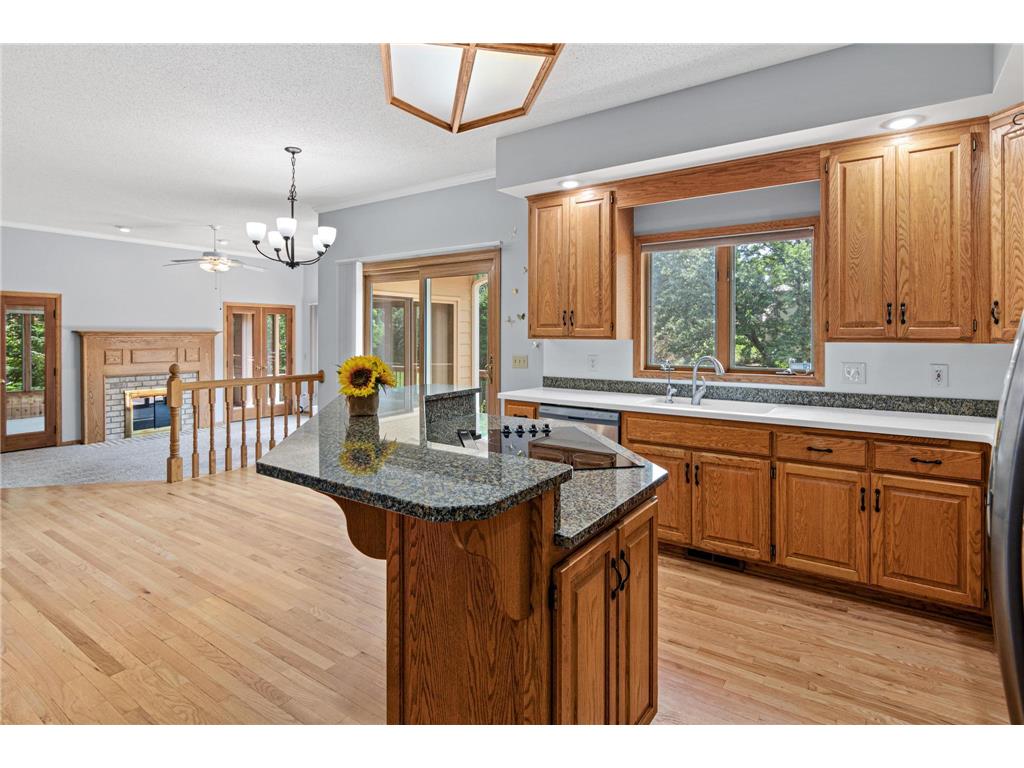 1200 Summit Oaks Drive Burnsville MN 55337 7095601 image11