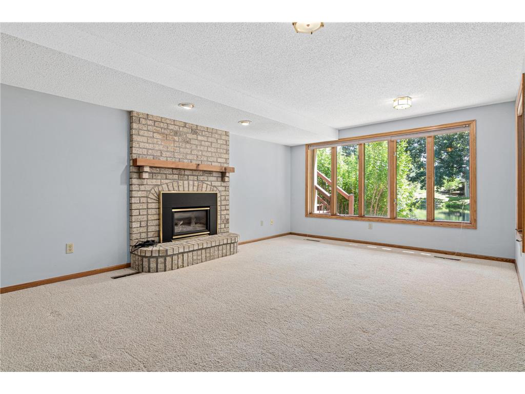 1200 Summit Oaks Drive Burnsville MN 55337 7095601 image17