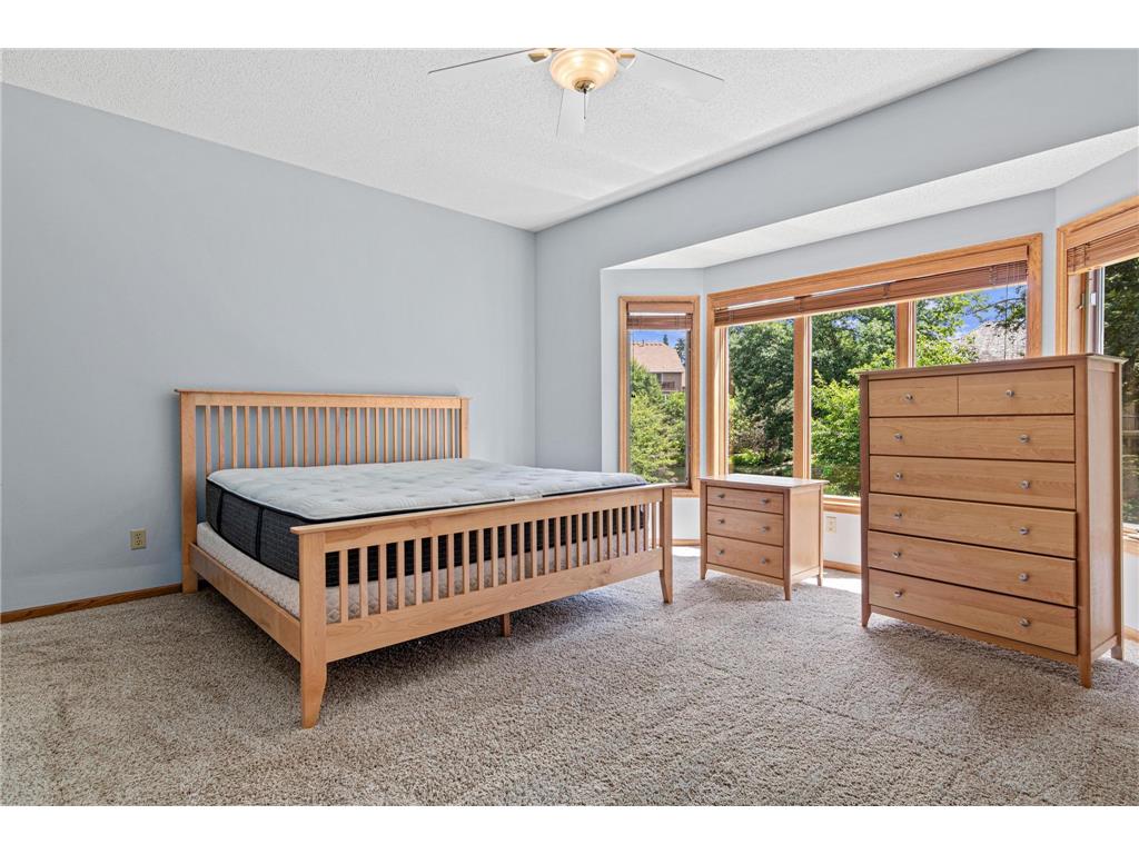 1200 Summit Oaks Drive Burnsville MN 55337 7095601 image18