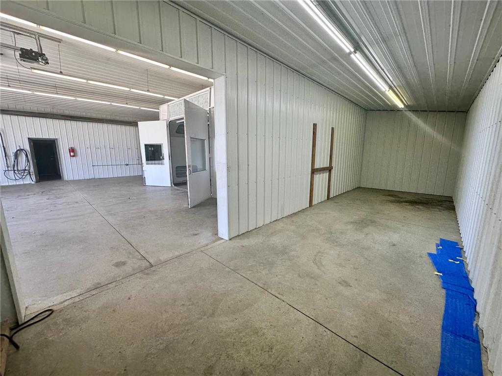 1200 W Main Street Marshall MN 56258 6817961 image11