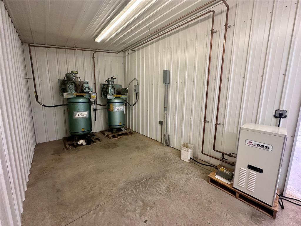 1200 W Main Street Marshall MN 56258 6817961 image13