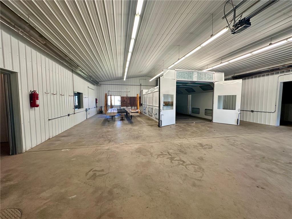 1200 W Main Street Marshall MN 56258 6817961 image9