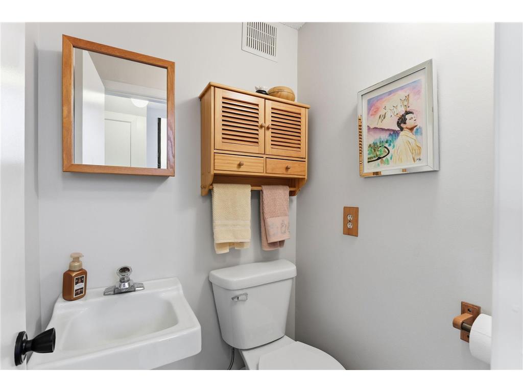 12000 71st Place N Maple Grove MN 55369 7085341 image18