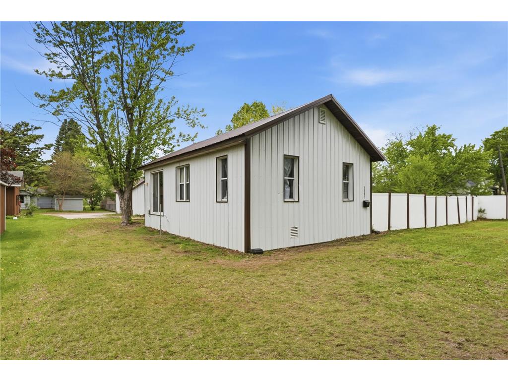 1201 10th Avenue S Saint Cloud MN 56301 7079796 image4