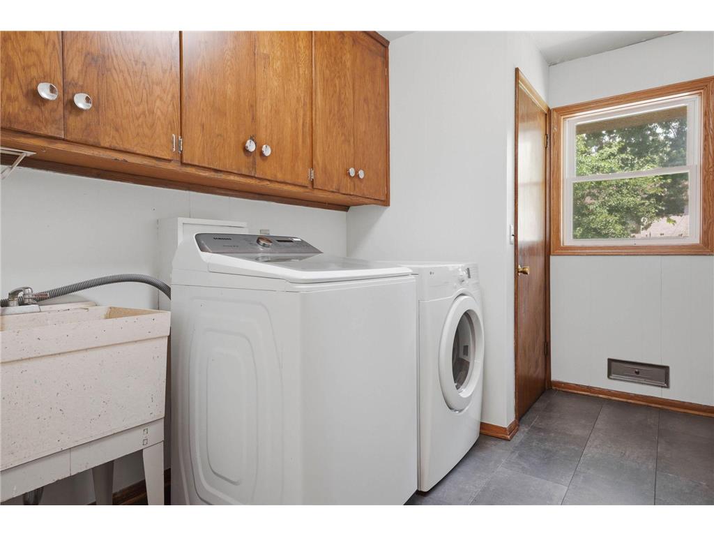 1201 44th Avenue NE Columbia Heights MN 55421 7086232 image24