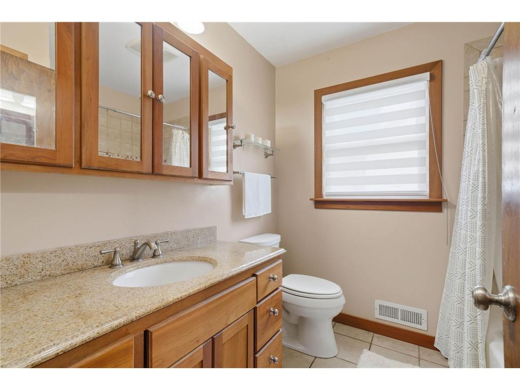 1201 44th Avenue NE Columbia Heights MN 55421 7086232 image27
