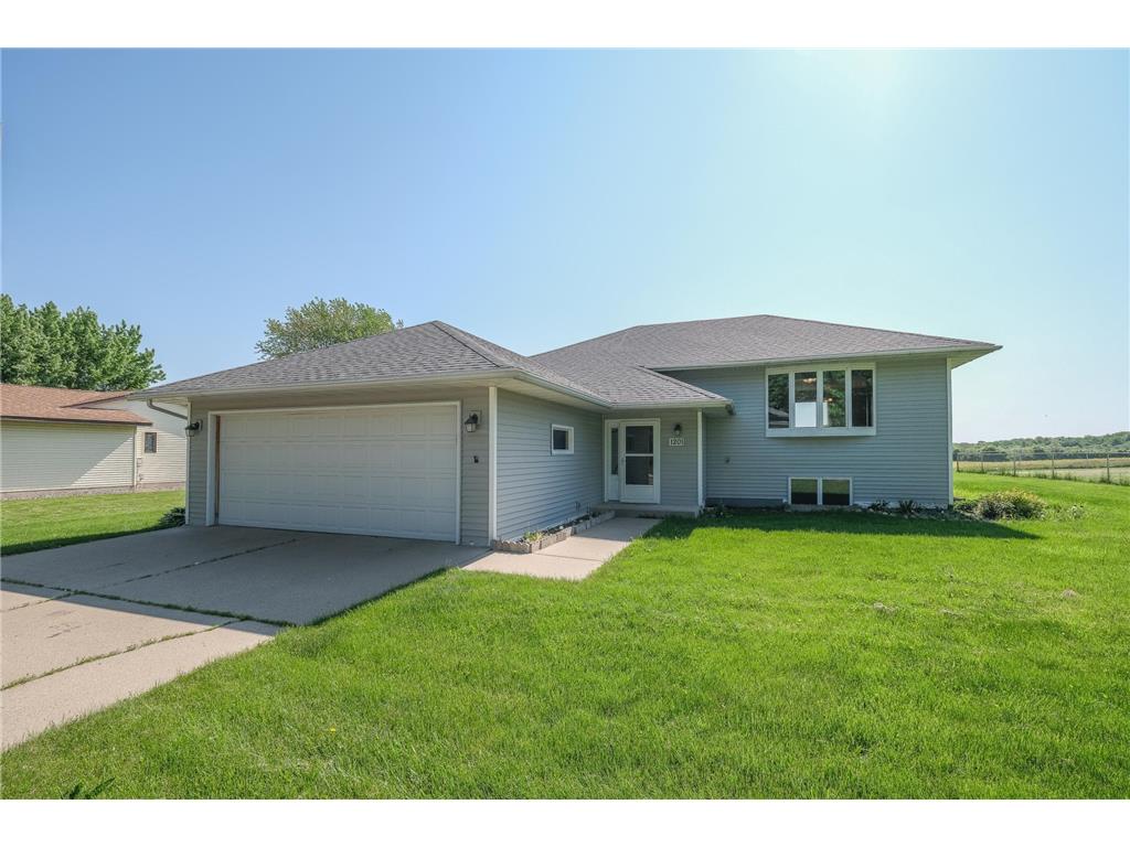 1201 8th Street SE Waseca MN 56093 6373654 image1