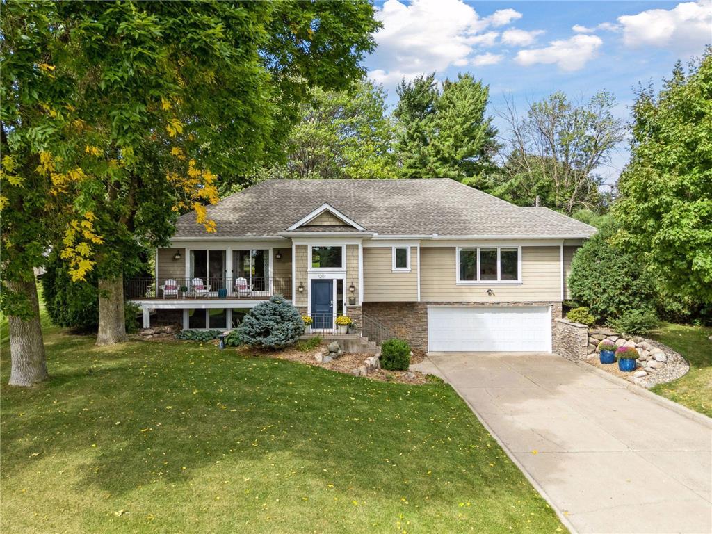 1201 Angelo Drive Golden Valley MN 55422 - Sweeney Lake 6822286 image1