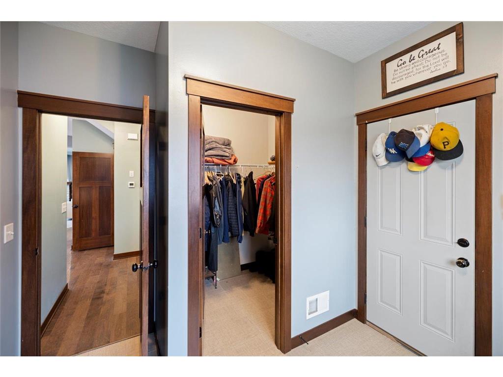 1201 Bishop Circle Watertown MN 55388 6800010 image14