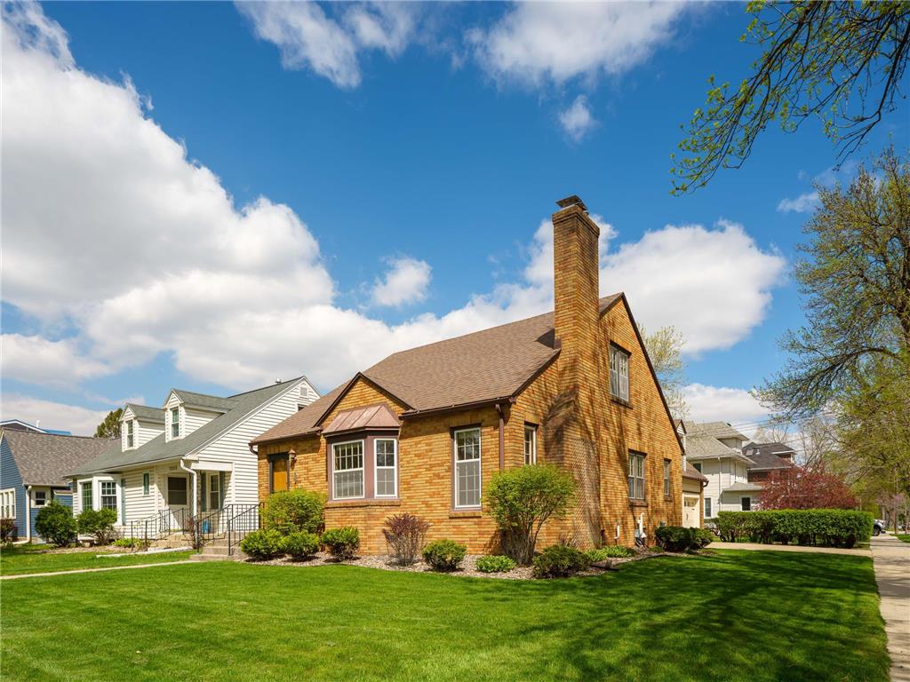 1201 Center Street W Rochester MN 55902 7065578 image1