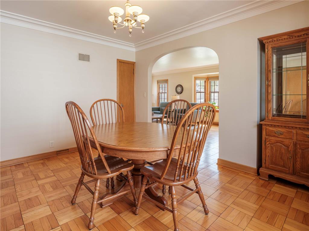 1201 Center Street W Rochester MN 55902 7065578 image16
