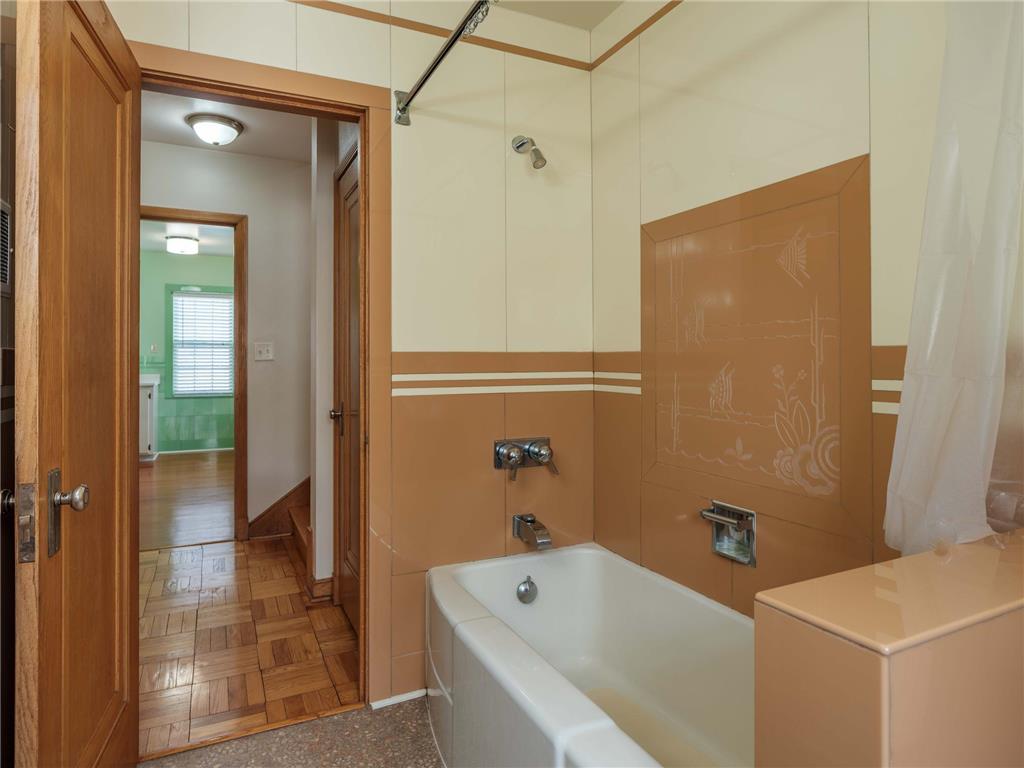 1201 Center Street W Rochester MN 55902 7065578 image30