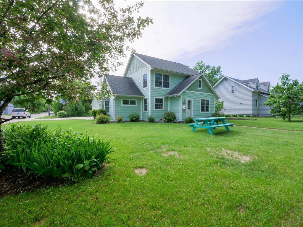 1201 Douglas Street, Alexandria, MN, 56308 MLS 6217561 Edina Realty