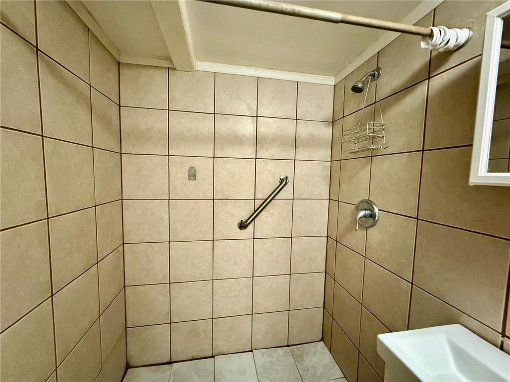 1201 Frank Hall Drive Albert Lea MN 56007 - Albert Lea Lake 7080812 image26