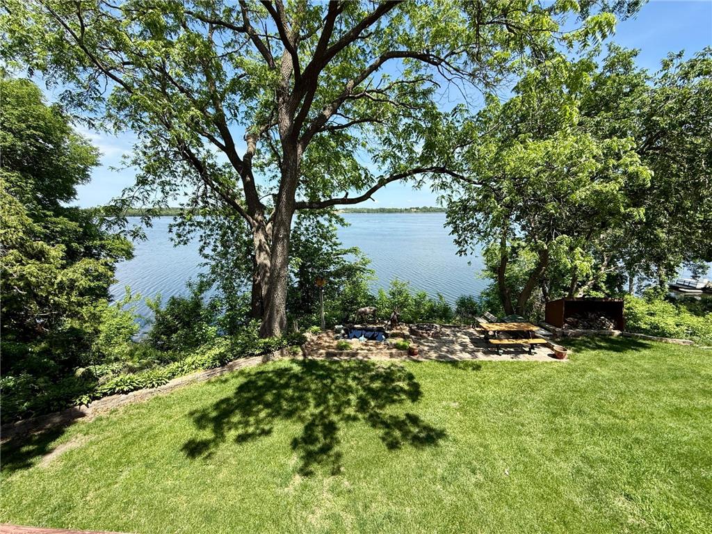 1201 Frank Hall Drive Albert Lea MN 56007 - Albert Lea Lake 7080812 image3