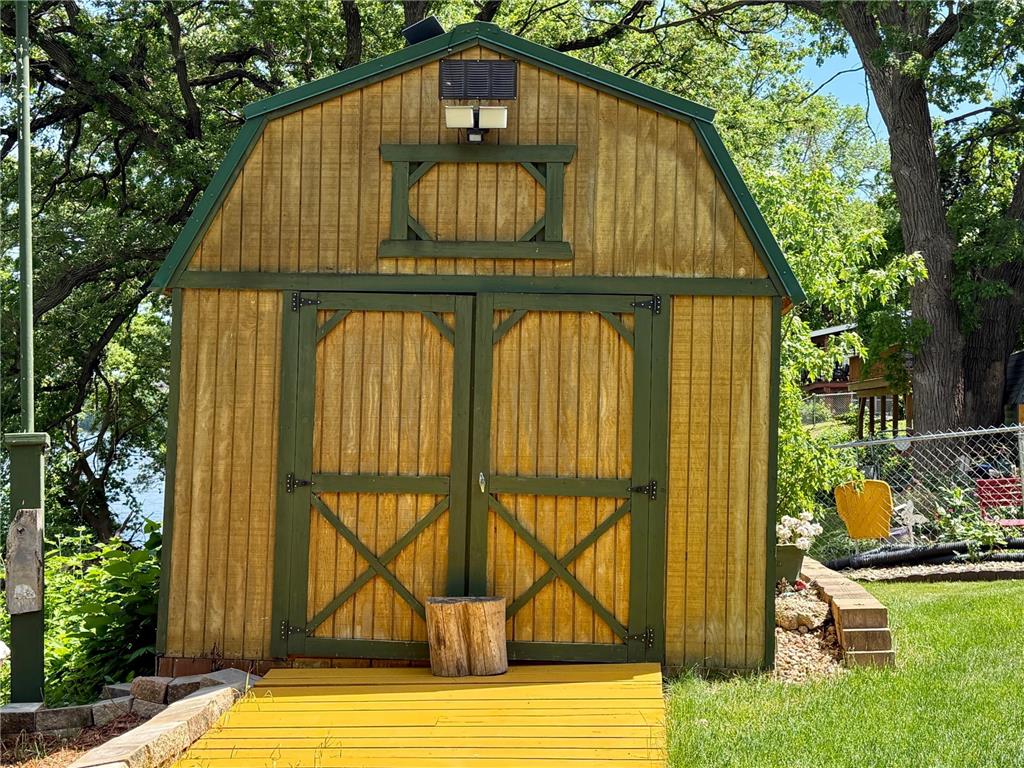 1201 Frank Hall Drive Albert Lea MN 56007 - Albert Lea Lake 7080812 image32