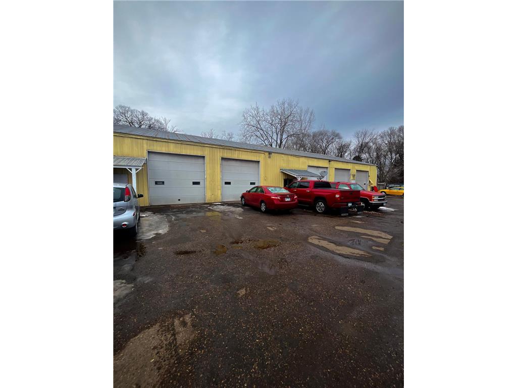 1201 Frost Avenue Maplewood MN 55109 6676332 image4