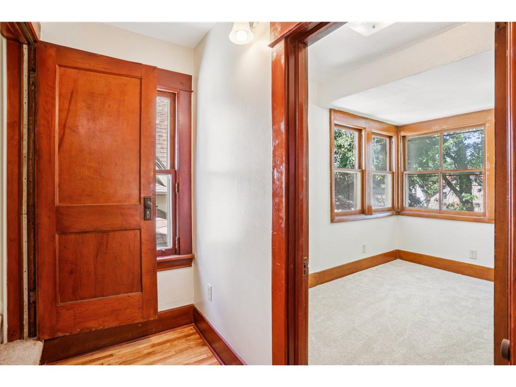 1201 Hague Avenue Saint Paul MN 55104 6748981 image28