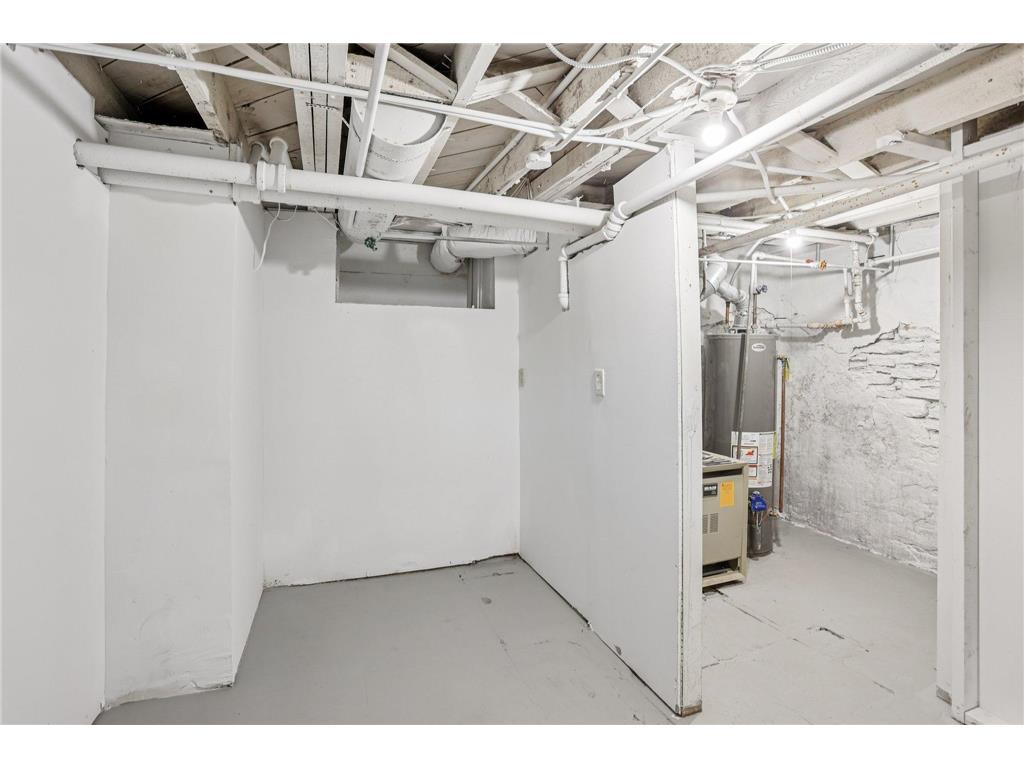 1201 Hague Avenue Saint Paul MN 55104 6748981 image41